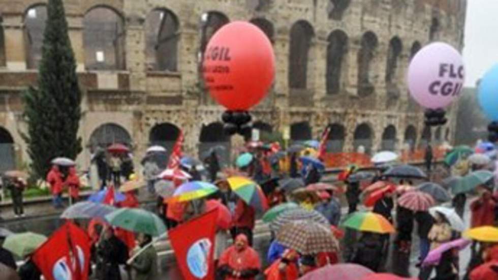 Manifestations contre la politique économique de Berlusconi