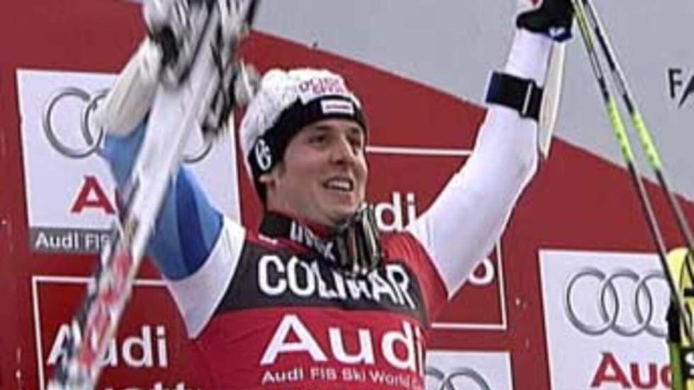 Albrecht triomphe du géant d'Alta Badia Albrecht triomphe du géant d'Alta Badia