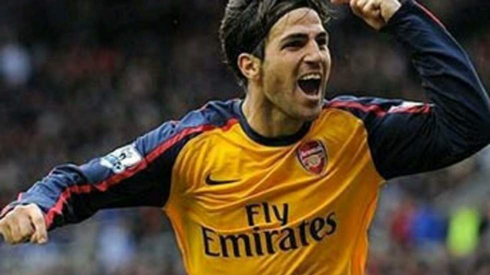 Le capitaine d'Arsenal Cesc Fabregas absent pendant quatre mois