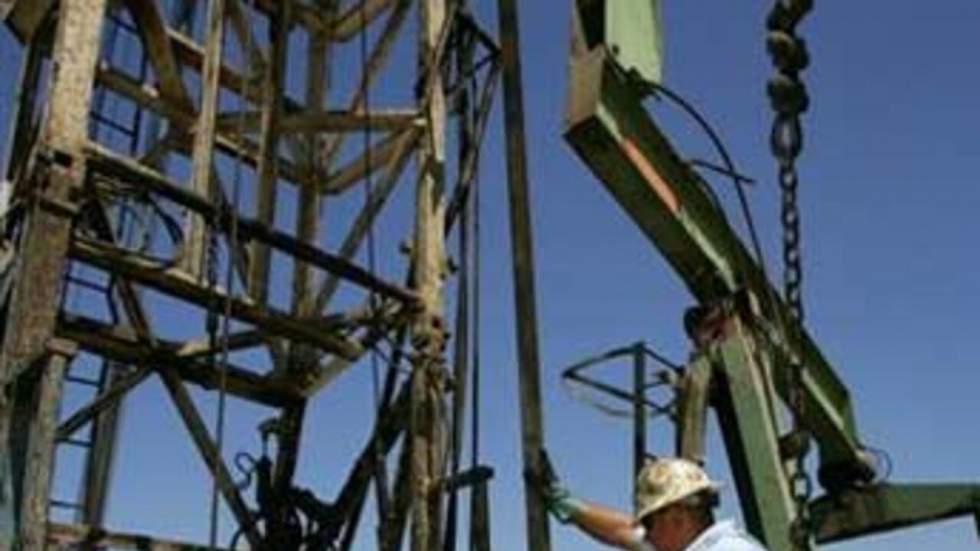 Les cours du pétrole repartent fébrilement à la hausse Les cours du pétrole repartent fébrilement à la hausse