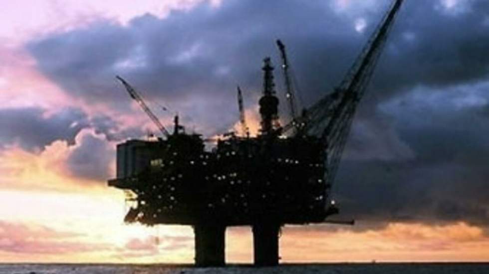 La crise entraîne une chute record de la demande de pétrole La crise entraîne une chute record de la demande de pétrole