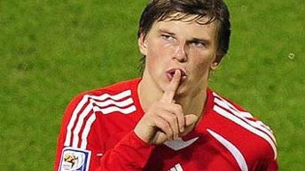 Arshavin rejoint Arsenal, Quaresma prêté à Chelsea Arshavin rejoint Arsenal, Quaresma prêté à Chelsea