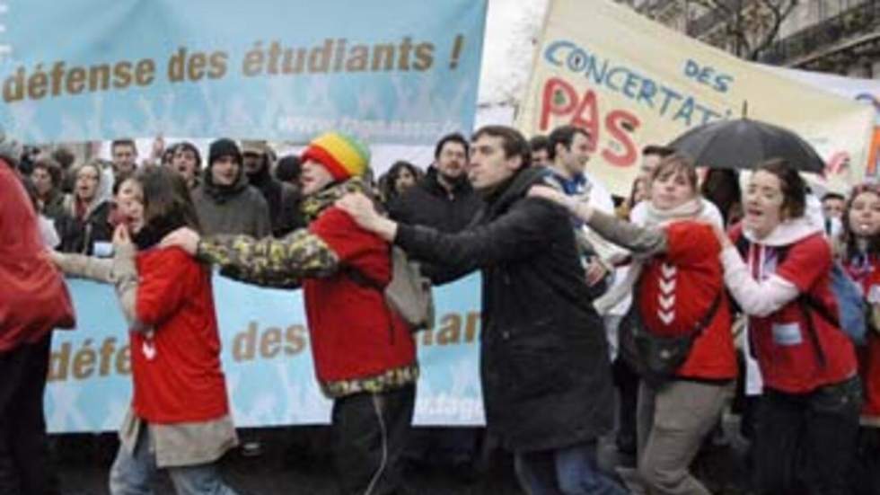 50 000 personnes manifestent contre les réformes