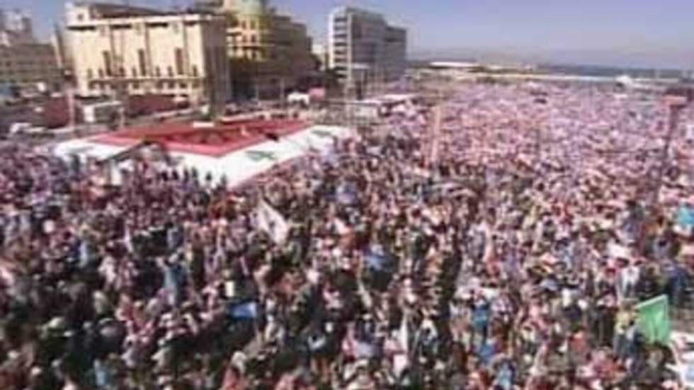 Le pays rend hommage à Rafic Hariri, quatre ans après sa mort Le pays rend hommage à Rafic Hariri, quatre ans après sa mort