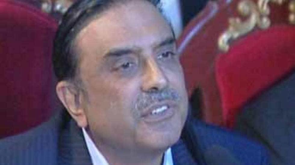 Le président Zardari affiche sa fermeté face au terrorisme