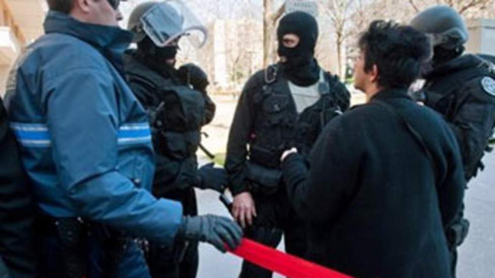 Un adolescent avoue avoir tiré à la carabine près d'une école de Lyon