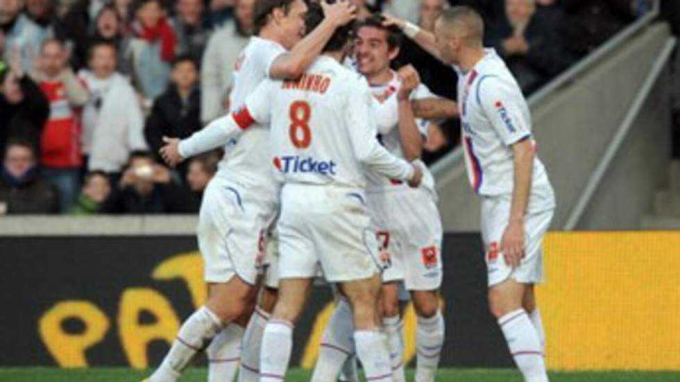 Lyon réagit face à Sochaux 2-0 et reprend la main Lyon réagit face à Sochaux 2-0 et reprend la main