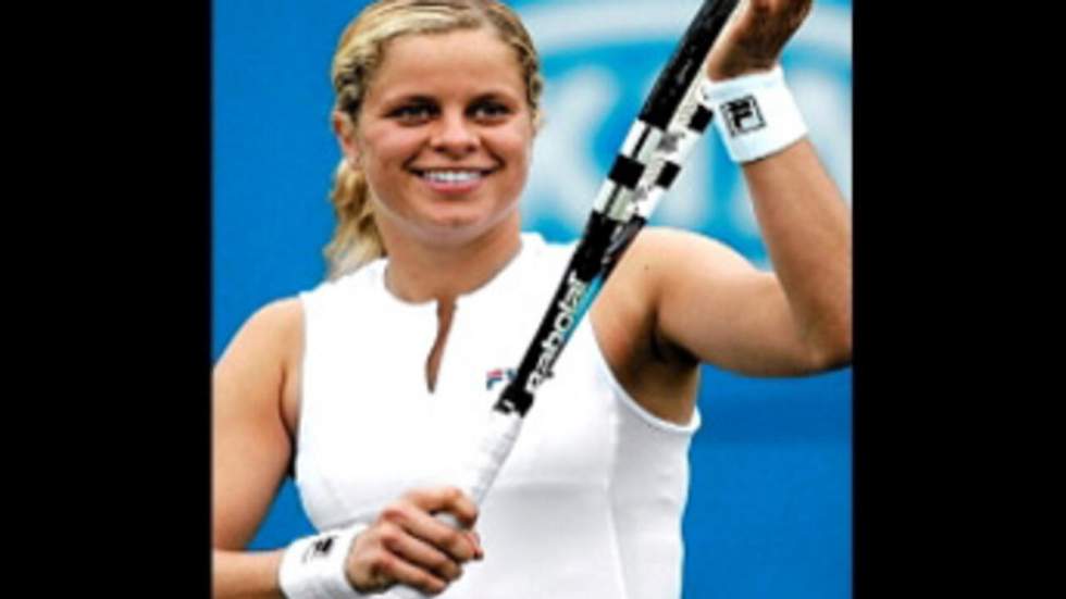 La Belge Kim Clijsters revient sur les courts