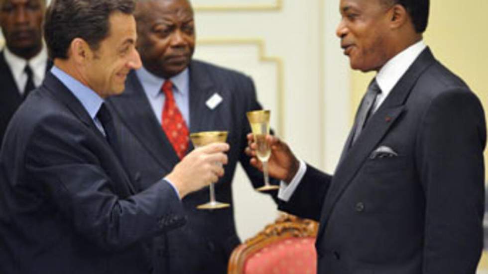 Sarkozy prône la "rénovation" des relations franco-africaines