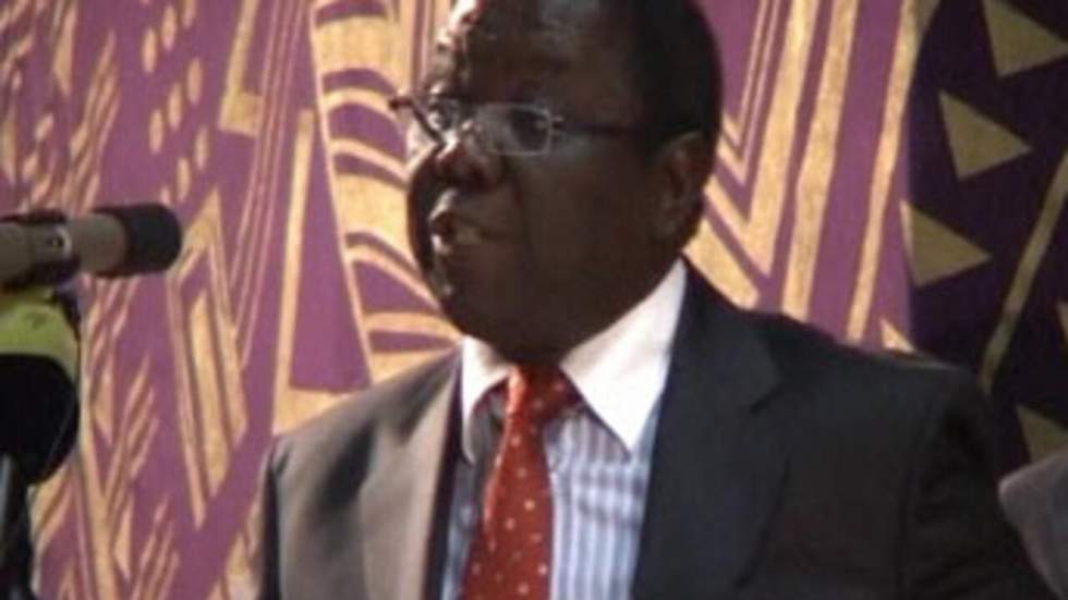 Tsvangirai qualifie de vol les occupations de fermes