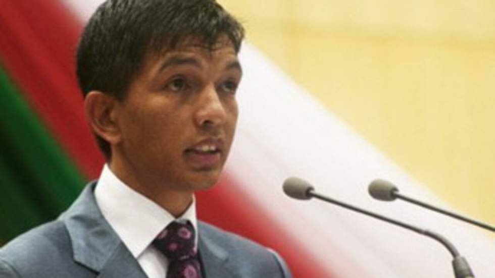 Ravalomanana et Rajoelina parlent par délégués interposés