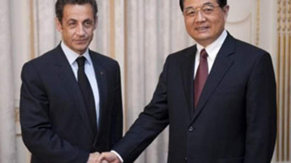 Nicolas Sarkozy invite le président chinois Hu Jintao