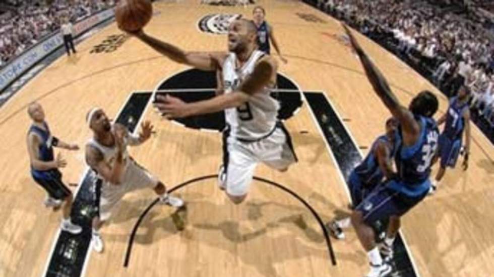 Les exploits de Tony Parker relancent les Spurs