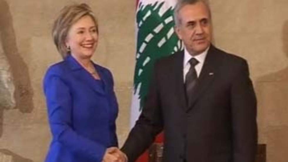 À Beyrouth, Clinton appelle à des élections "libres et ouvertes" À Beyrouth, Clinton appelle à des élections "libres et ouvertes"