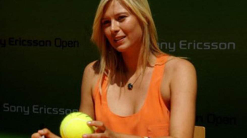 La Russe Sharapova annonce son retour à la compétition