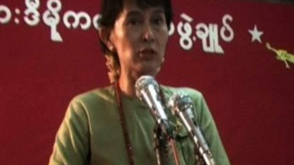 Les pays occidentaux réclament la libération d'Aung San Suu Kyi Les pays occidentaux réclament la libération d'Aung San Suu Kyi