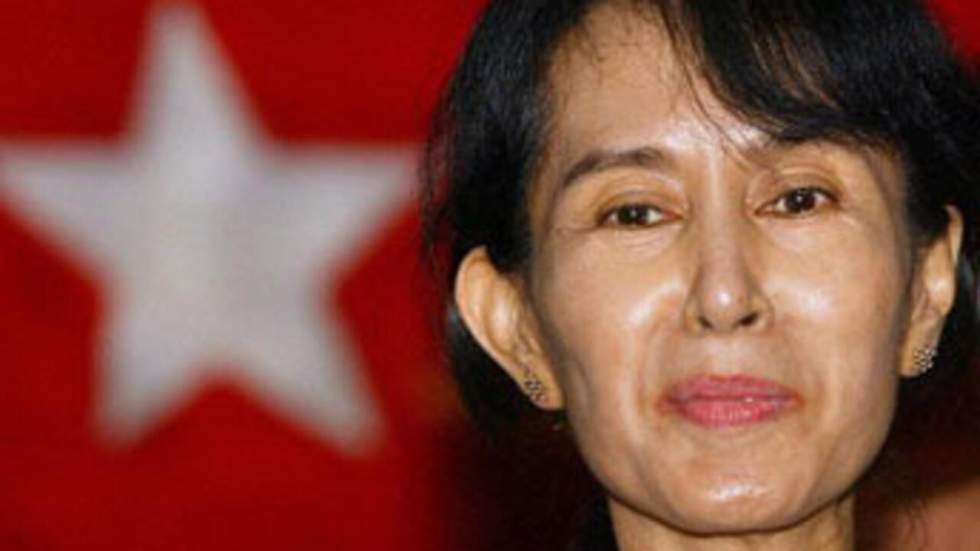 Le procès à huis clos d'Aung San Suu Kyi a commencé