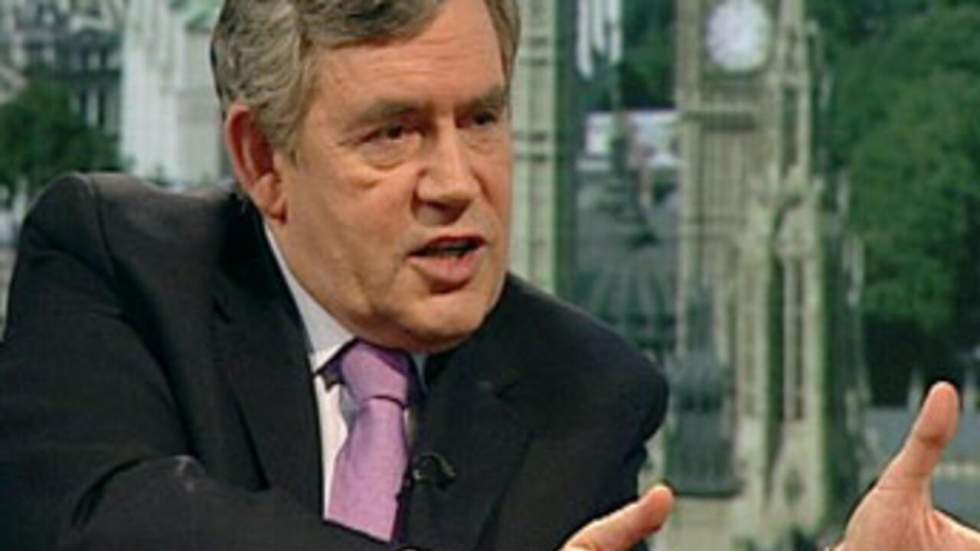 Brown déterminé à rester à la tête du gouvernement Brown déterminé à rester à la tête du gouvernement