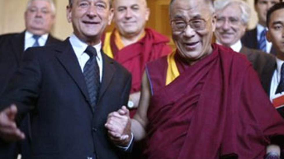 Le dalaï-lama, "citoyen d'honneur" de la Ville de Paris Le dalaï-lama, "citoyen d'honneur" de la Ville de Paris