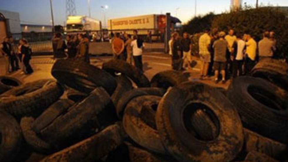 Les agriculteurs lèvent le blocage après les promesses du gouvernement