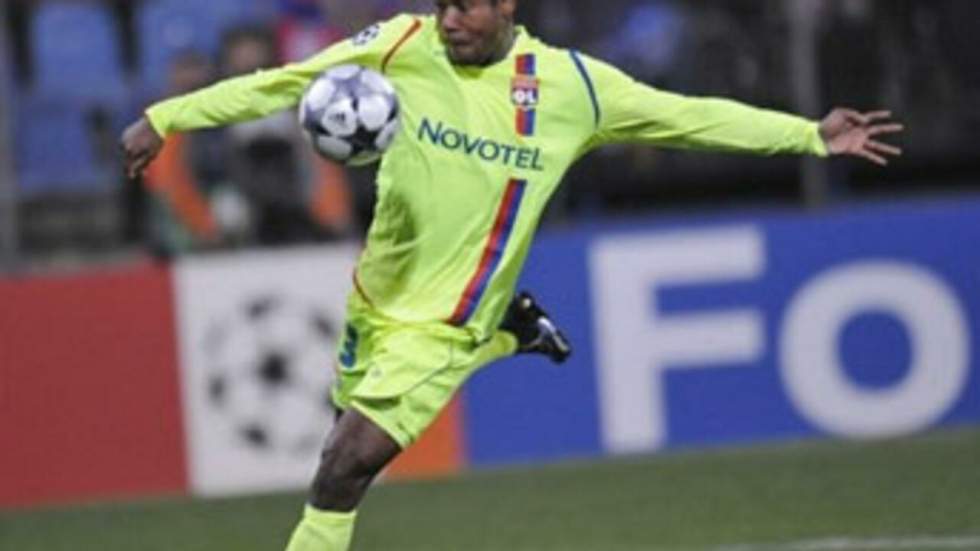 Le Lyonnais Kader Keita va signer à Galatasaray Le Lyonnais Kader Keita va signer à Galatasaray