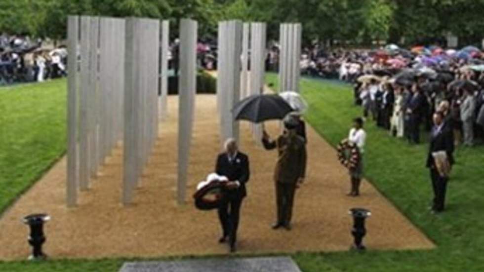 Inauguration d'un mémorial pour les victimes des attentats de Londres