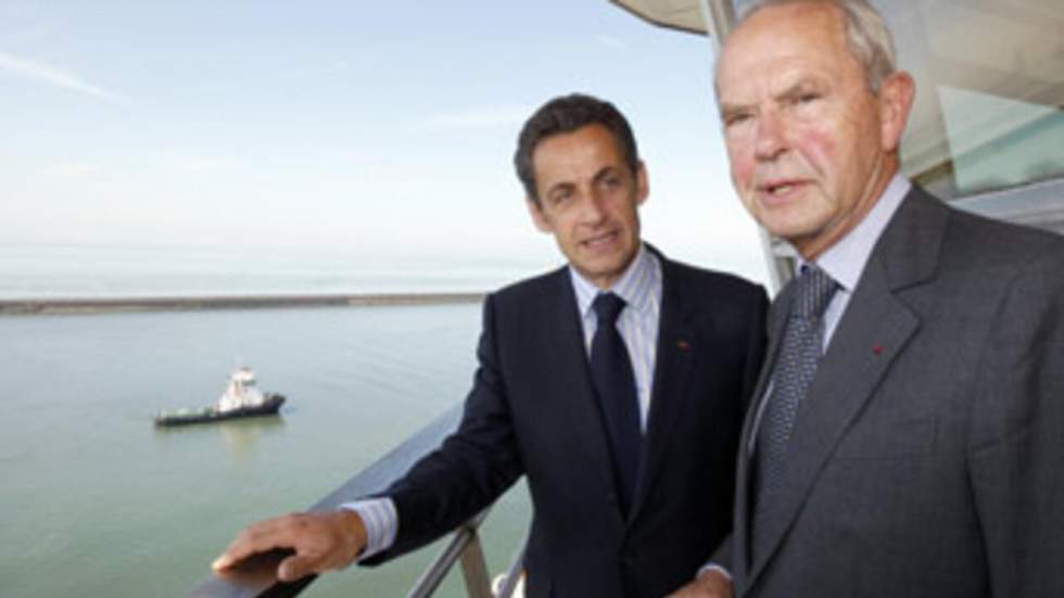 Au Havre, Sarkozy affirme "l'ambition maritime de la France"