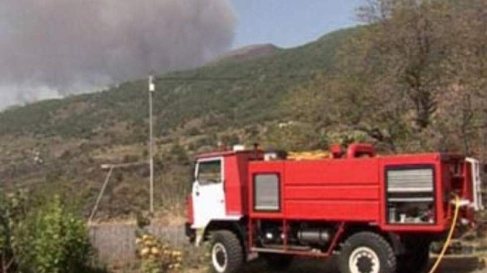 Une météo favorable permet aux pompiers de maîtriser les incendies