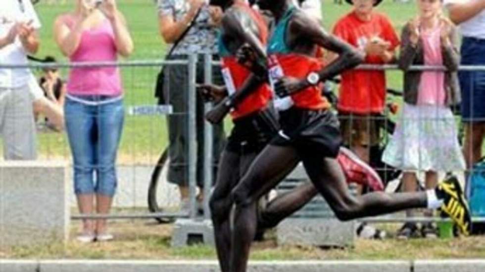 L'outsider Abel Kirui offre le titre du marathon au Kenya