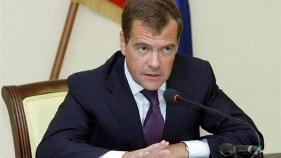 Medvedev attribue l'accident en Sibérie à un "retard technologique"