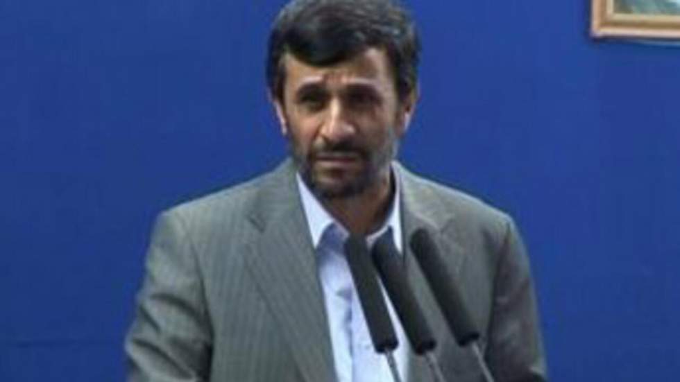 Ahmadinejad appelle à punir les chefs de l'opposition