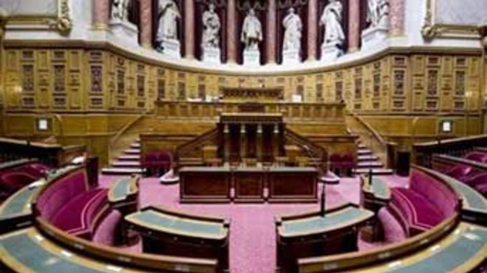 Le Sénat corrige la disposition protégeant les sectes