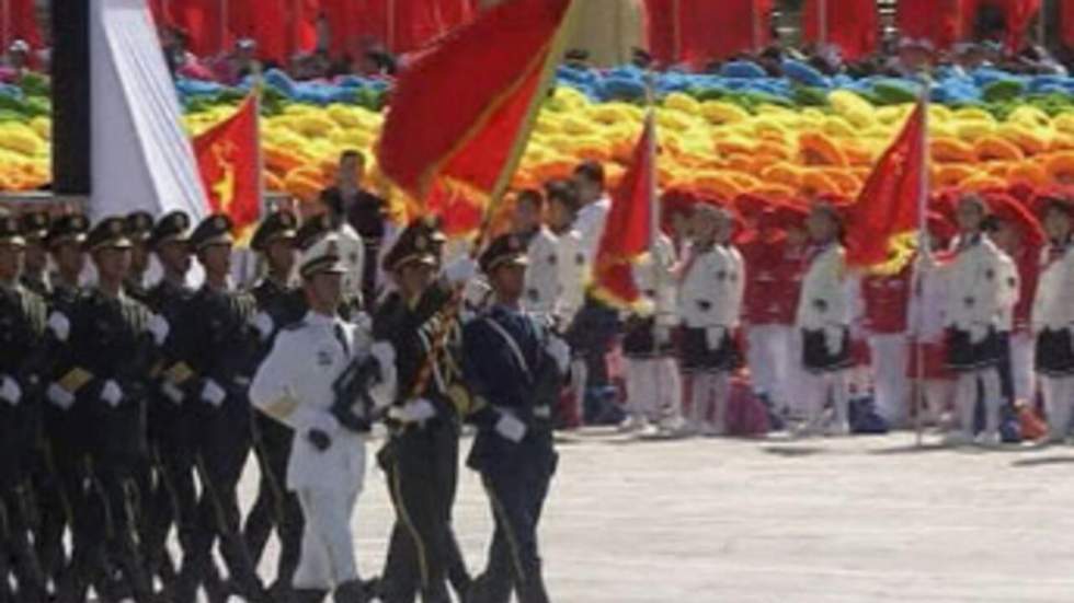 Pékin fête en grande pompe les 60 ans du régime communiste Pékin fête en grande pompe les 60 ans du régime communiste