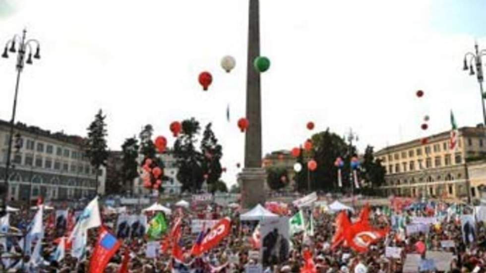 Manifestation monstre à Rome pour défendre la liberté de la presse