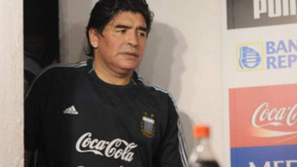 Maradona insulte la presse, la Fifa lui demande des comptes