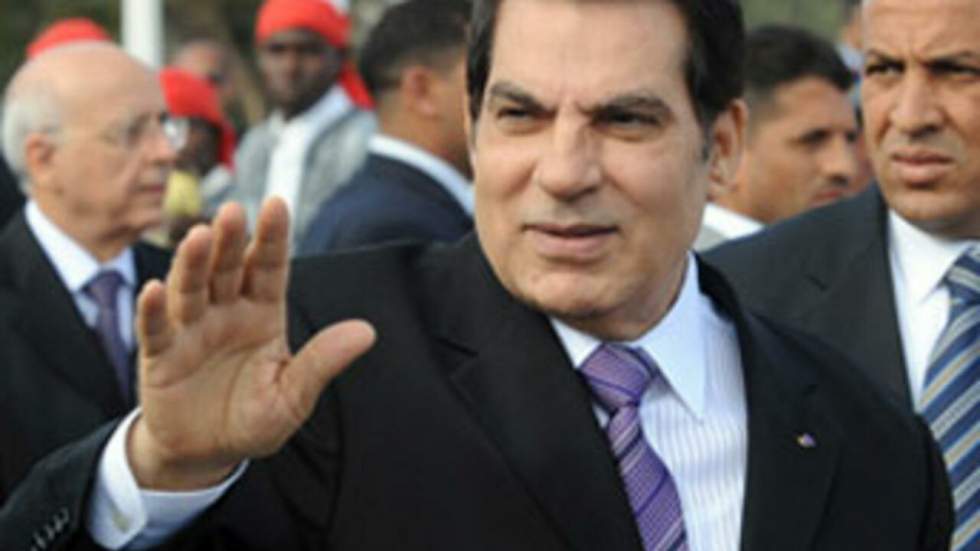 Les médias accusés de servir la campagne du président Ben Ali