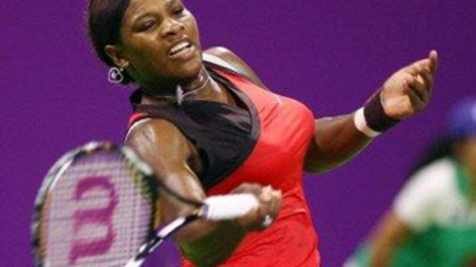 Serena Williams se qualifie pour les demi-finales du Masters de Doha