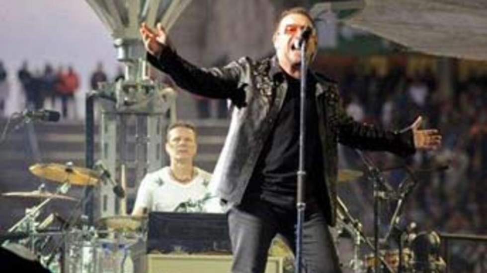 U2 donne un concert à Berlin pour les 20 ans de la chute du Mur