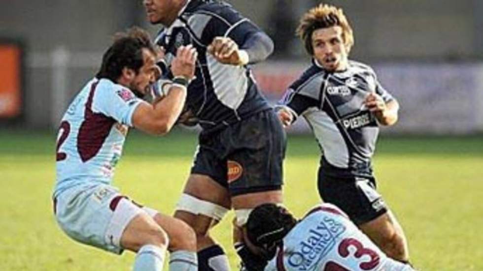 Bourgoin surprend Castres, le Stade Français revient dans la course Bourgoin surprend Castres, le Stade Français revient dans la course