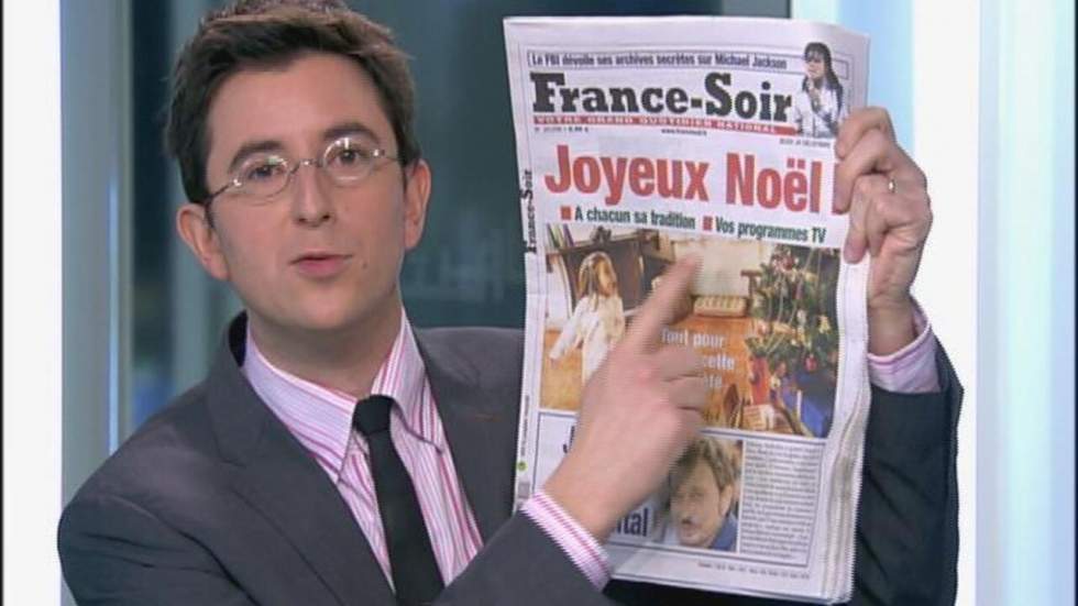 Presse : chacun décore le marronnier de Noël comme il peut Presse : chacun décore le marronnier de Noël comme il peut