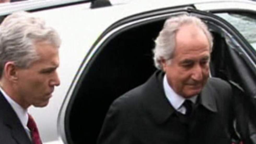 Bernard Madoff hospitalisé pour de multiples fractures Bernard Madoff hospitalisé pour de multiples fractures