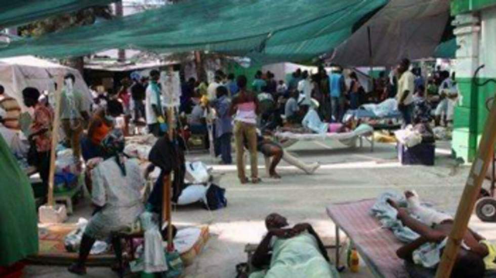 Léogâne, près de Port-au-Prince, toujours dans l'attente des secours