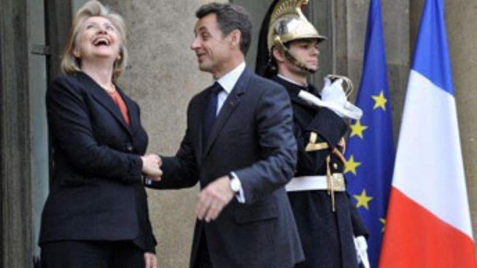 Après Londres, Hillary Clinton fait escale à Paris Après Londres, Hillary Clinton fait escale à Paris