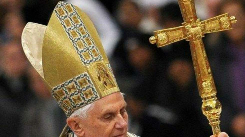 Le Vatican durcit le ton sur les affaires de pédophilie