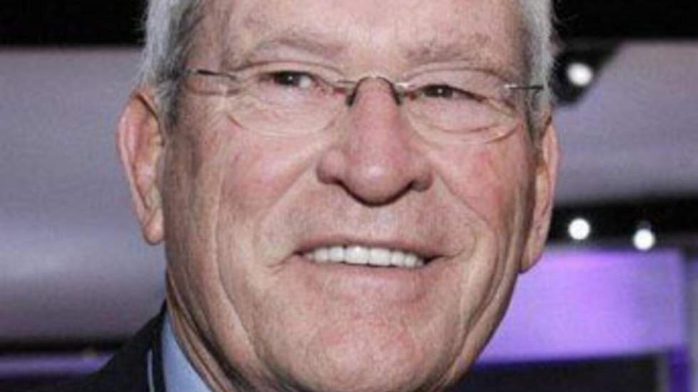 Le patron de GM percevra un salaire de 9 millions de dollars en 2010 Le patron de GM percevra un salaire de 9 millions de dollars en 2010