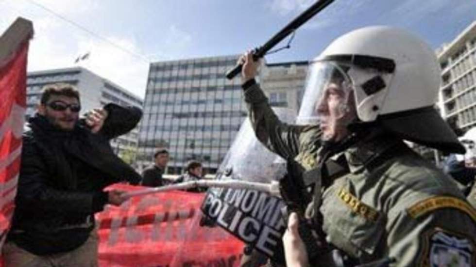 Échauffourées en marge des manifestations contre le plan de rigueur