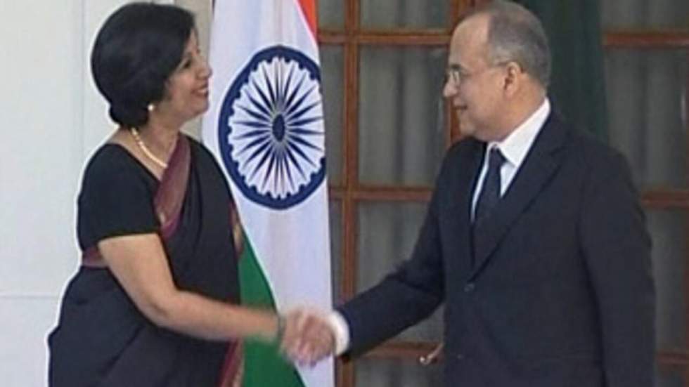 Première rencontre entre l'Inde et le Pakistan depuis les attentats de Bombay Première rencontre entre l'Inde et le Pakistan depuis les attentats de Bombay