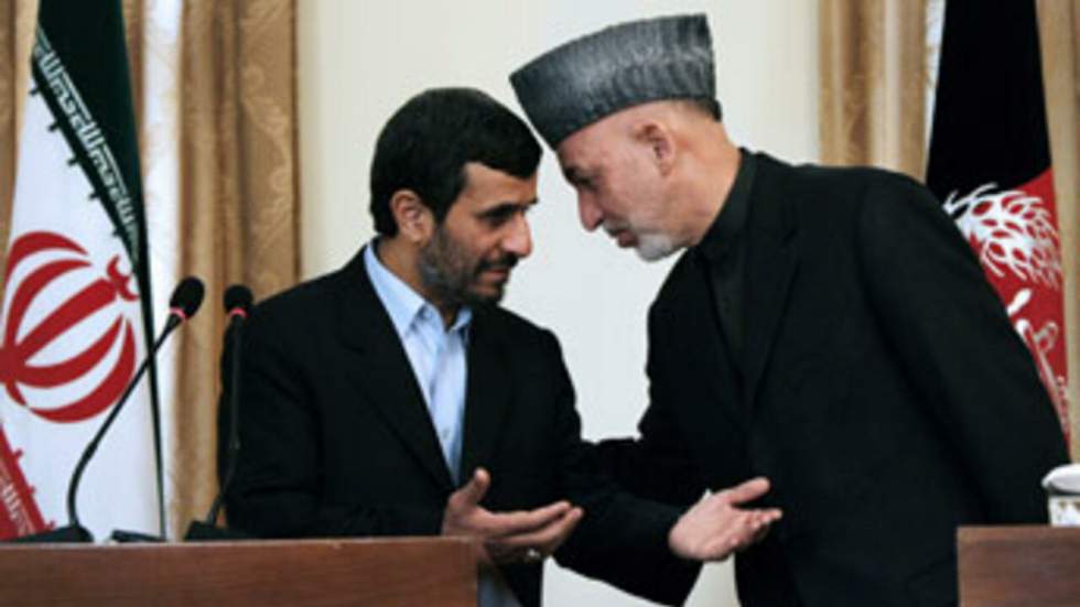 En visite à Kaboul, le président iranien s'en prend à Robert Gates