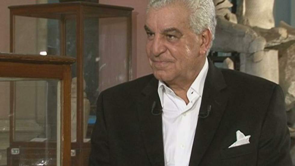 Zahi Hawass, Secrétaire général du Conseil suprême des antiquités égyptiennes