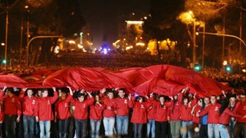 L'opposition manifeste en masse pour contester les législatives de juin 2009